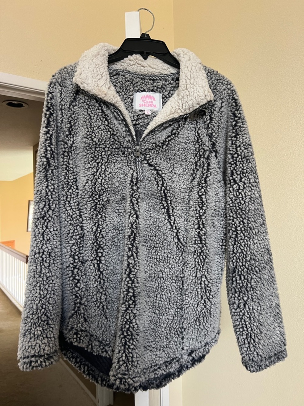 Fleece Quarter-Zip Jacket in Gray